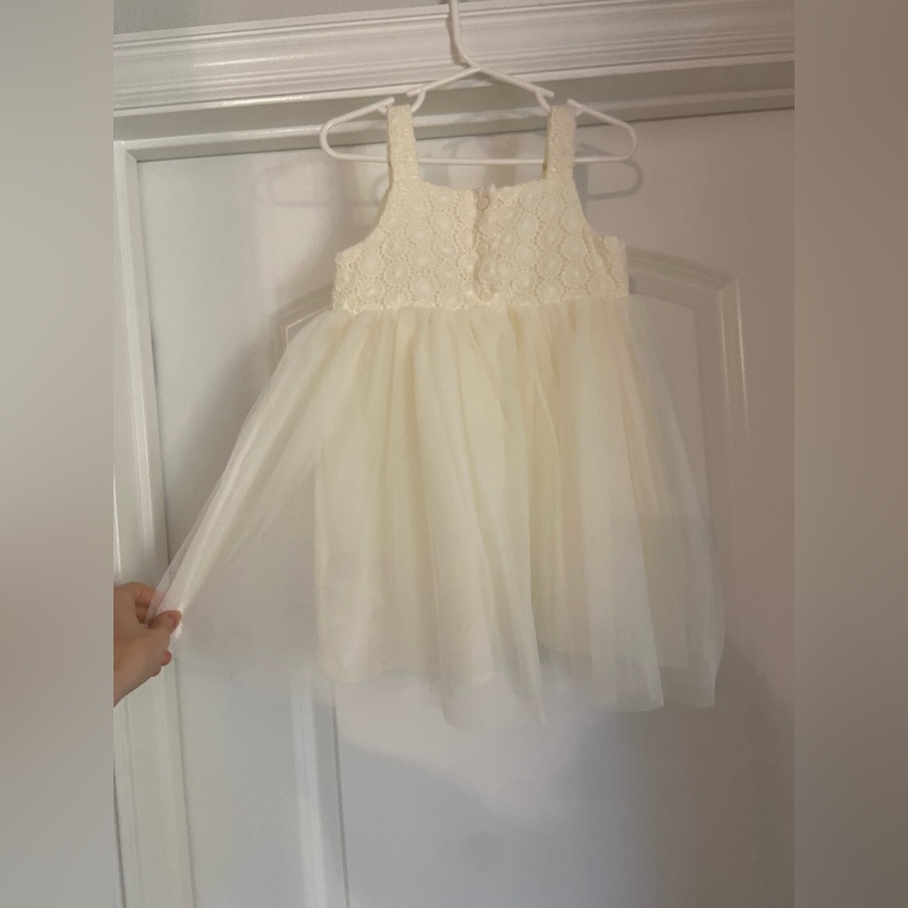 H&M Off White Lace Toddler Dress - Picture 2 of 5